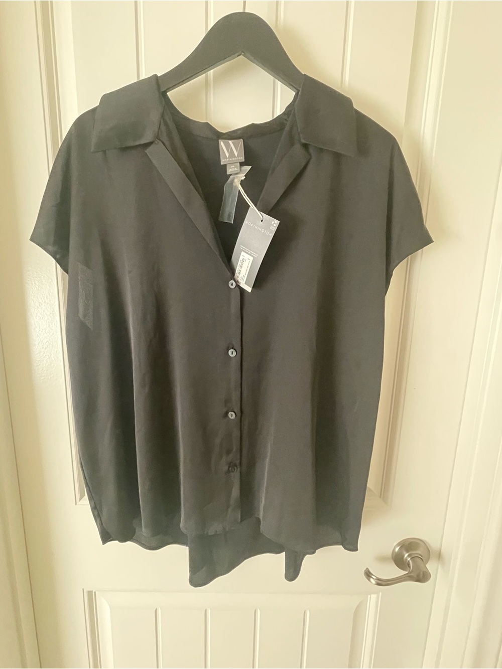 Worthington Black Button-Front Camp Shirt